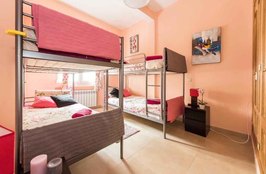 Apartamentos Madrid Xxxiii - Alojamiento De Temporada Экстерьер фото
